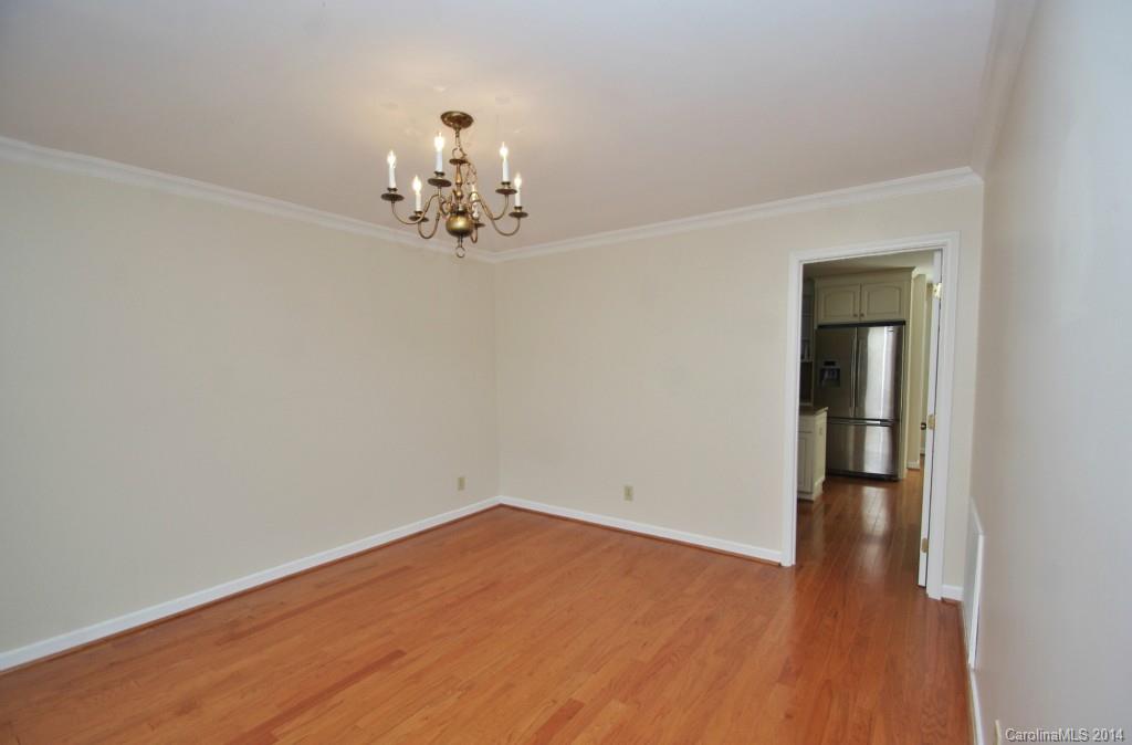 2501 Innsbrook Road, Unit 10 Charlotte, NC 28226 - Photo 9 of 24 Gallery Image 9