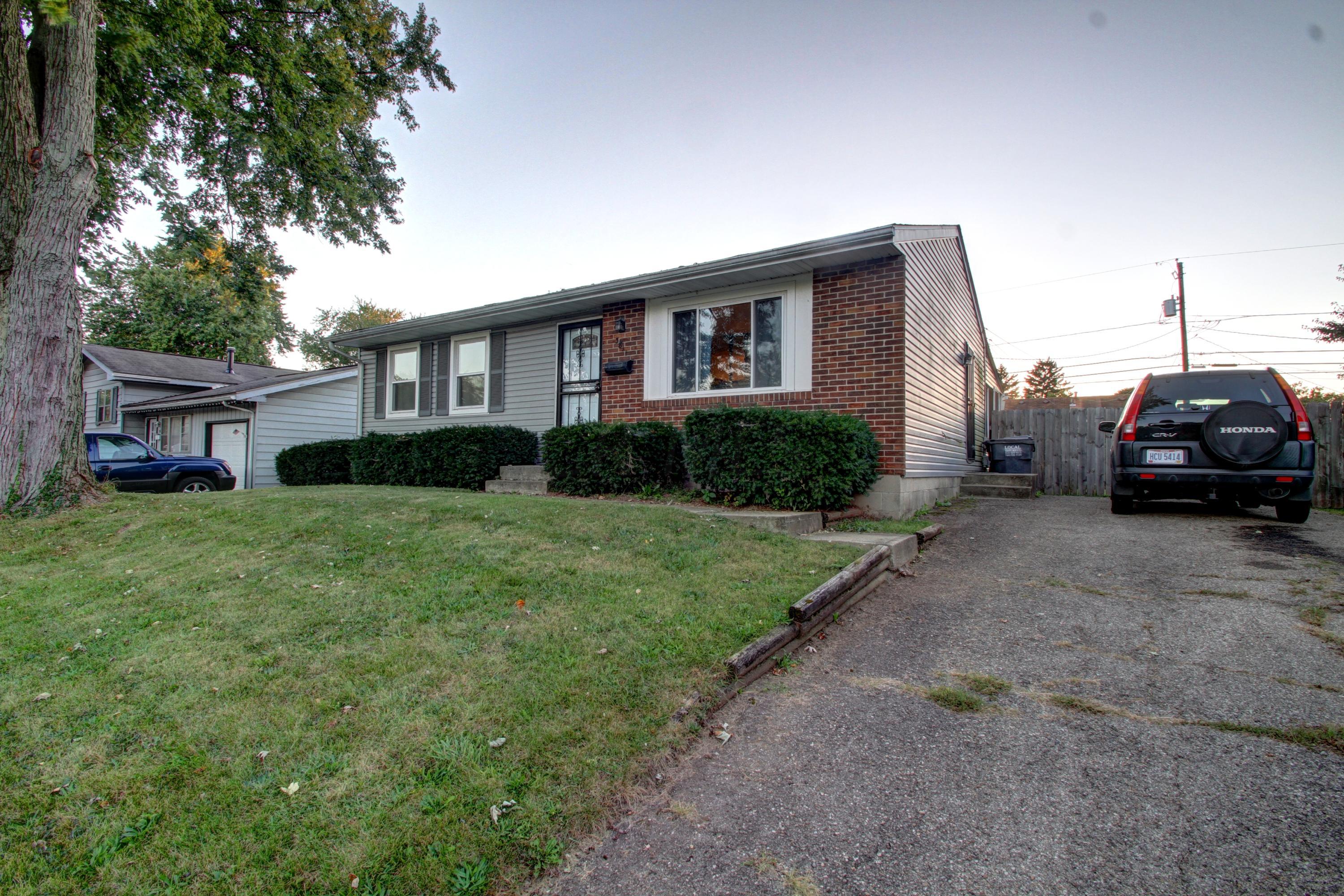 3811 Armada Road Columbus, OH 43232 - Photo 2 of 20