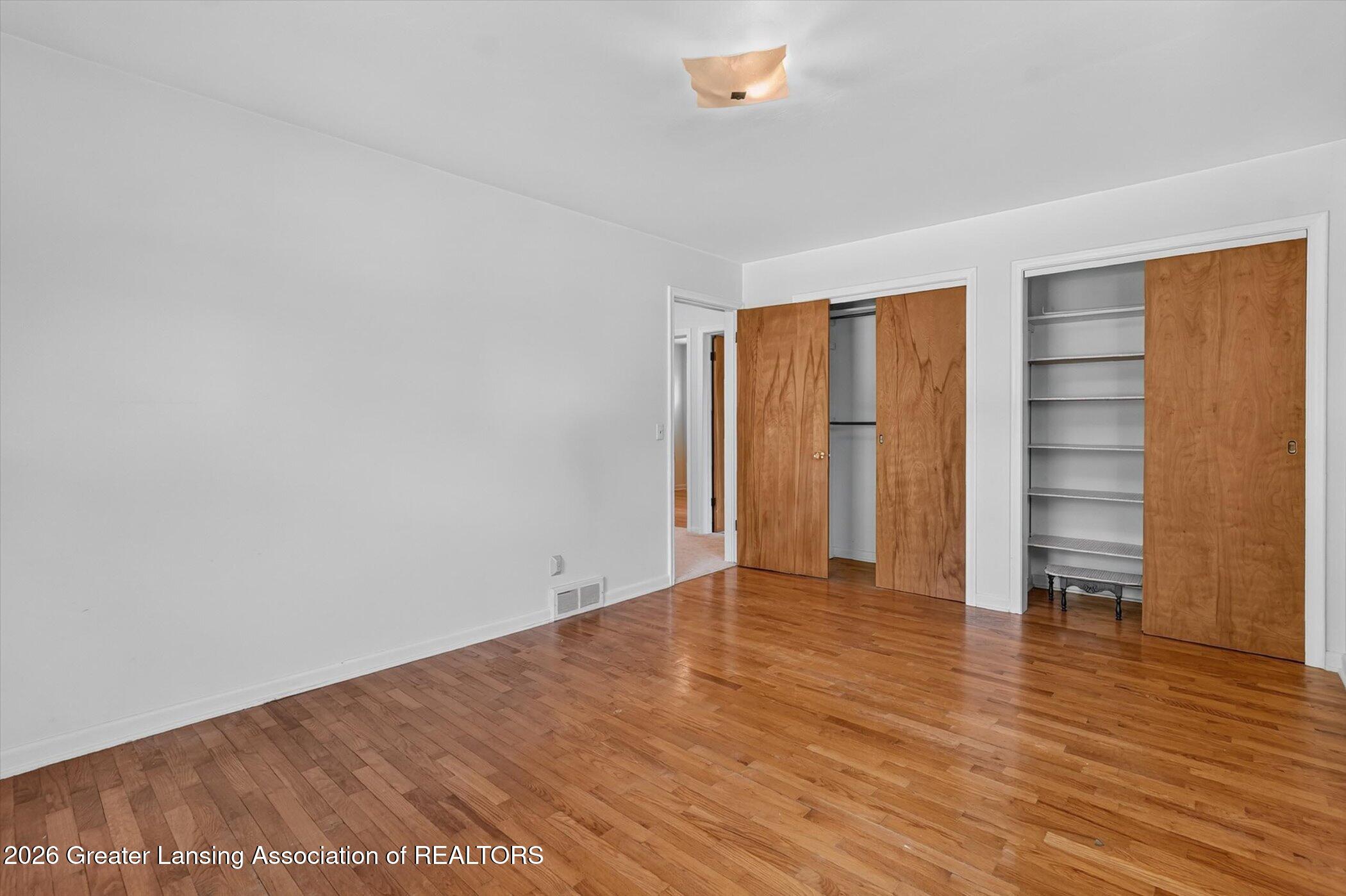 2106 Byrnes Road Lansing, MI 48906 - Photo 21 of 51 24-2106-Byrnes-Rd-WindowStill-Photograph