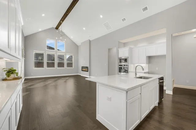 $945,000 | 2677 Wiregrass Road, Frisco, TX 75033