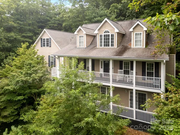 $919,000 | 42 Surrey Run, Asheville, NC 28803