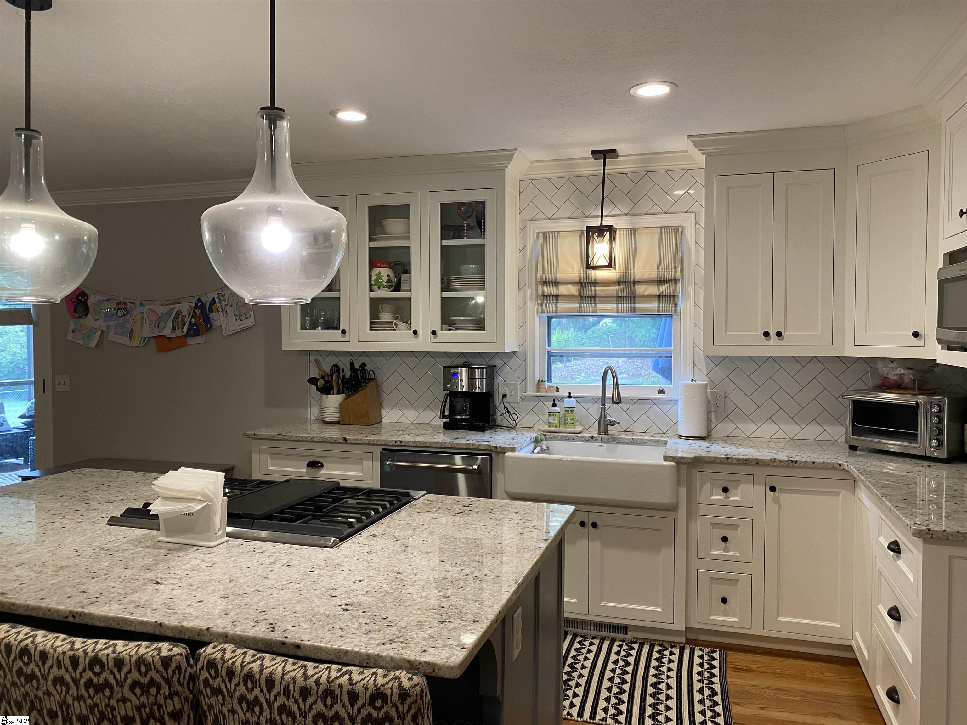 112 Parliament Road Greenville, SC 29615 - Photo 10 of 36 Gallery Image 10