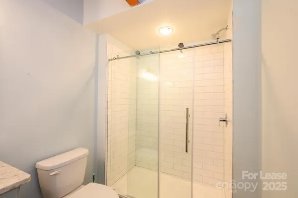 $1,350 | 1001 West Avenue Northwest, Unit 1, Lenoir, NC 28645