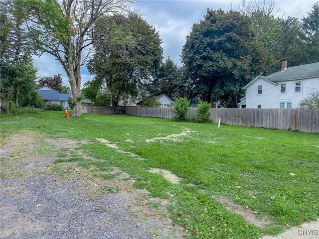 $12,500 | 15 Bradford Street, Auburn, NY 13021