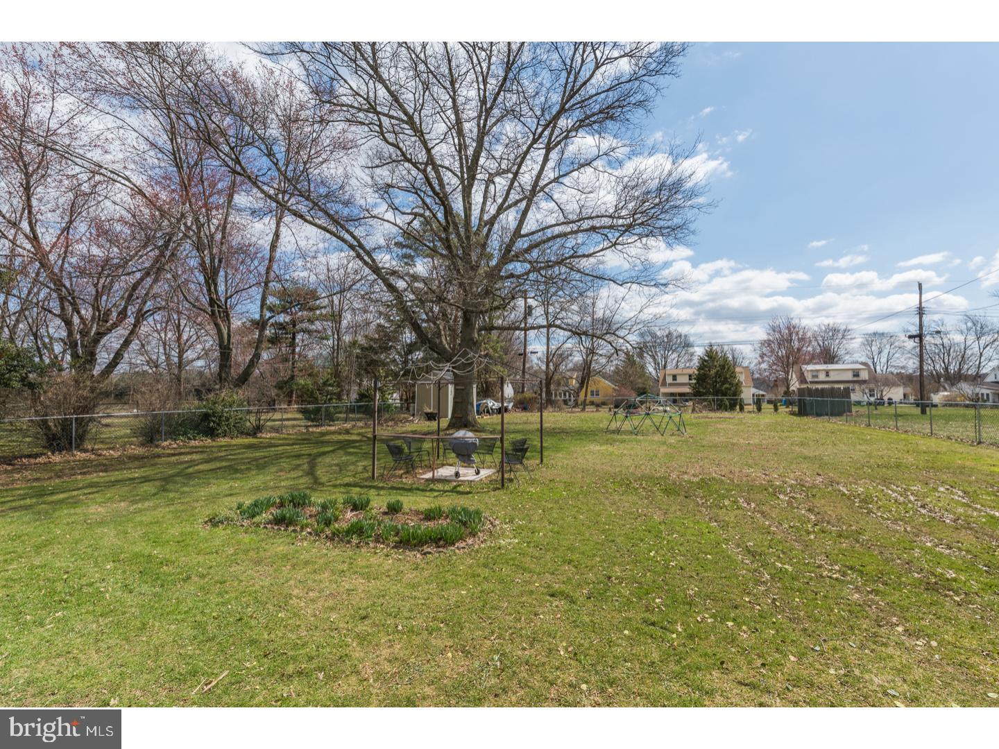 505 Crestview Road Lansdale, PA 19446 - Photo 3 of 13 Gallery Image 3