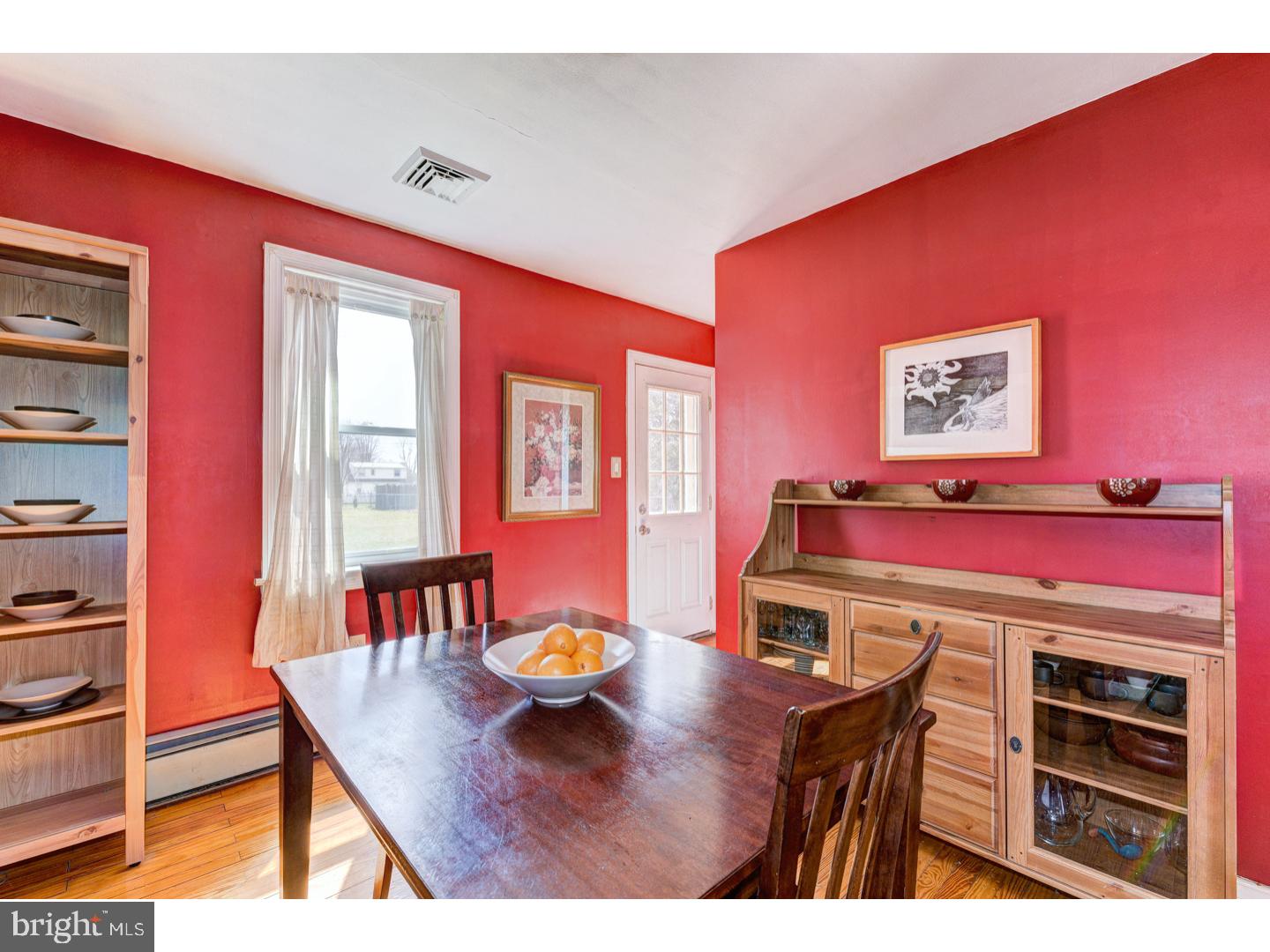 505 Crestview Road Lansdale, PA 19446 - Photo 6 of 13 Gallery Image 6