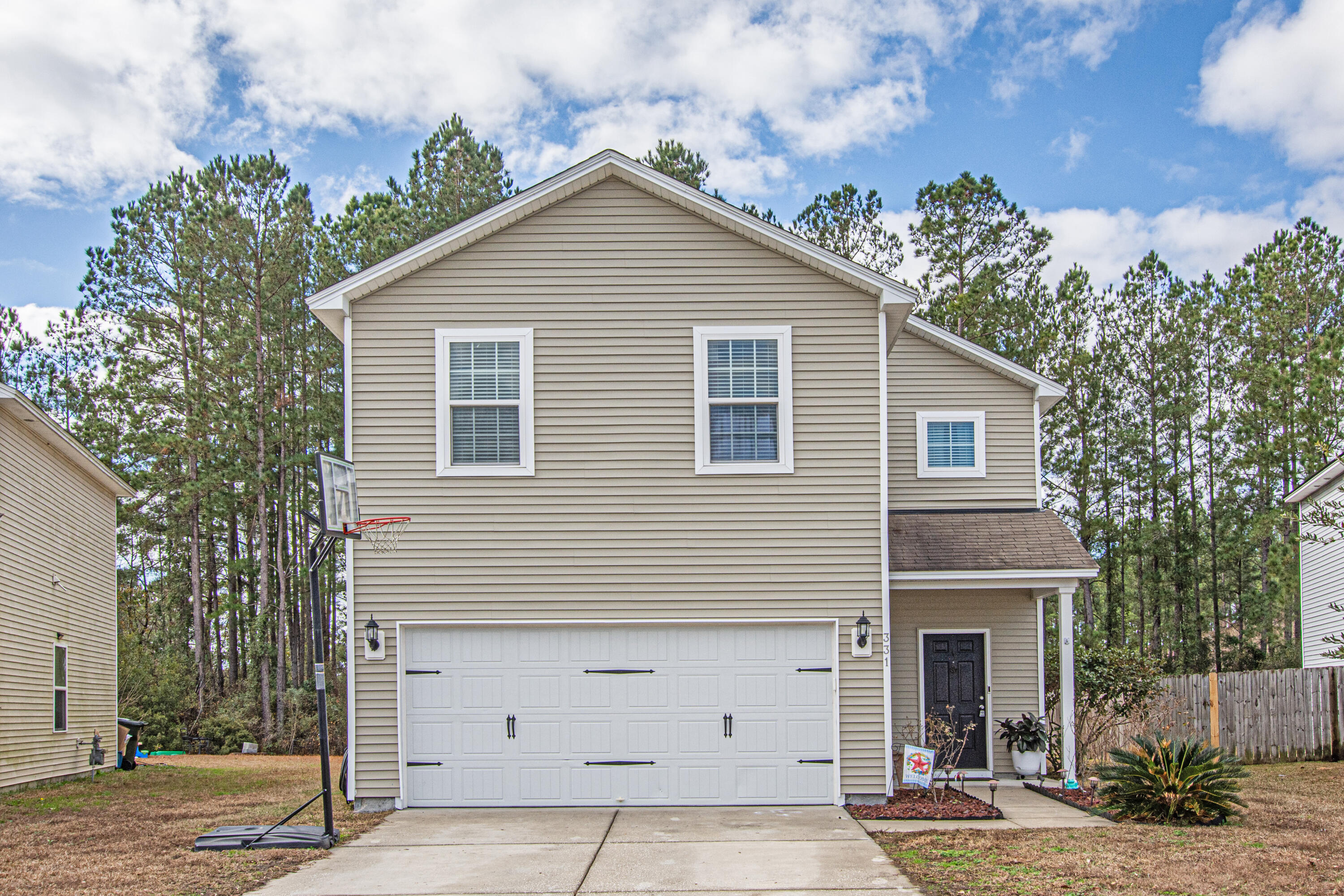 331 Iveson Road Summerville, SC 29486 - Photo 1 of 33 0-9