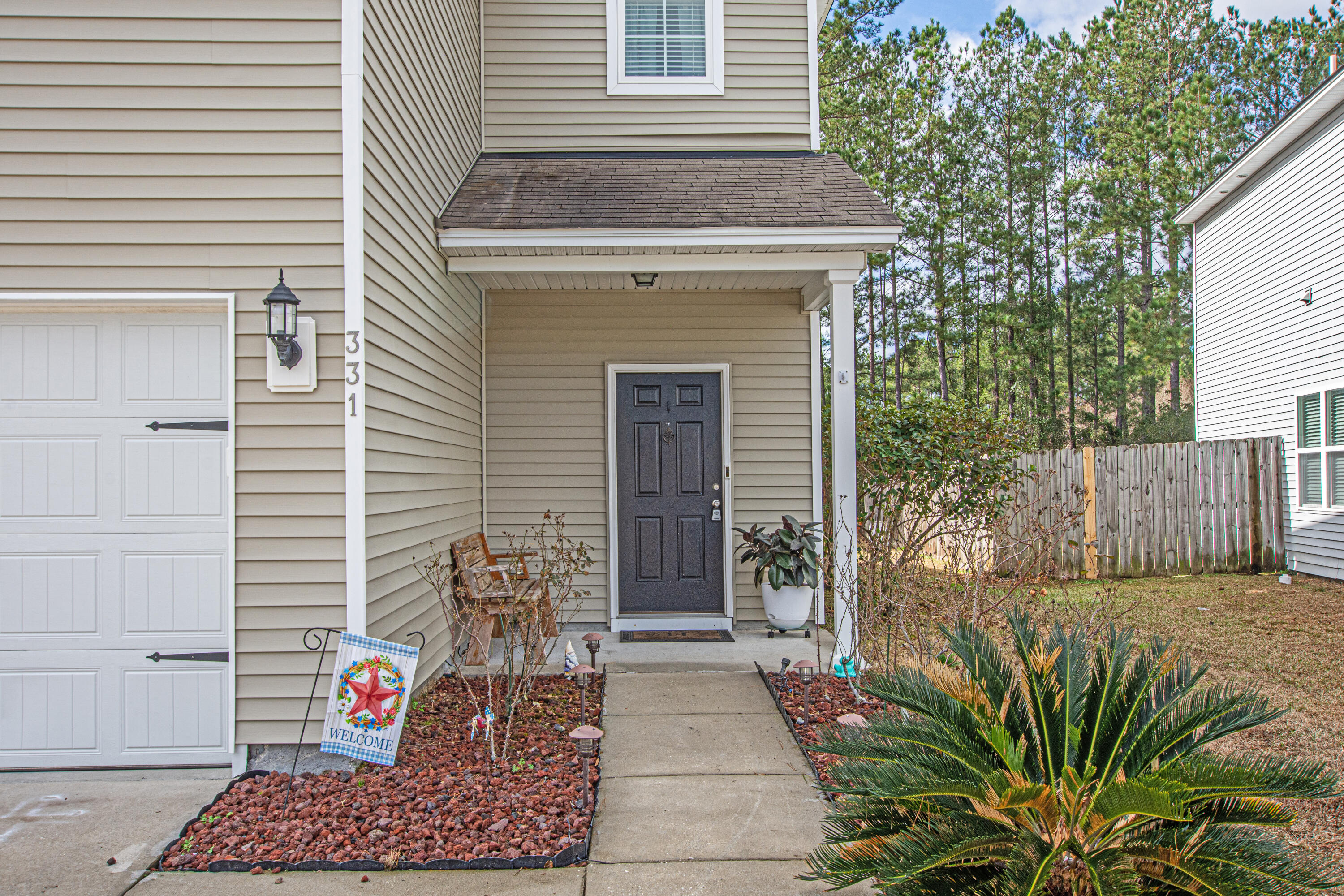 331 Iveson Road Summerville, SC 29486 - Photo 3 of 33 0-11