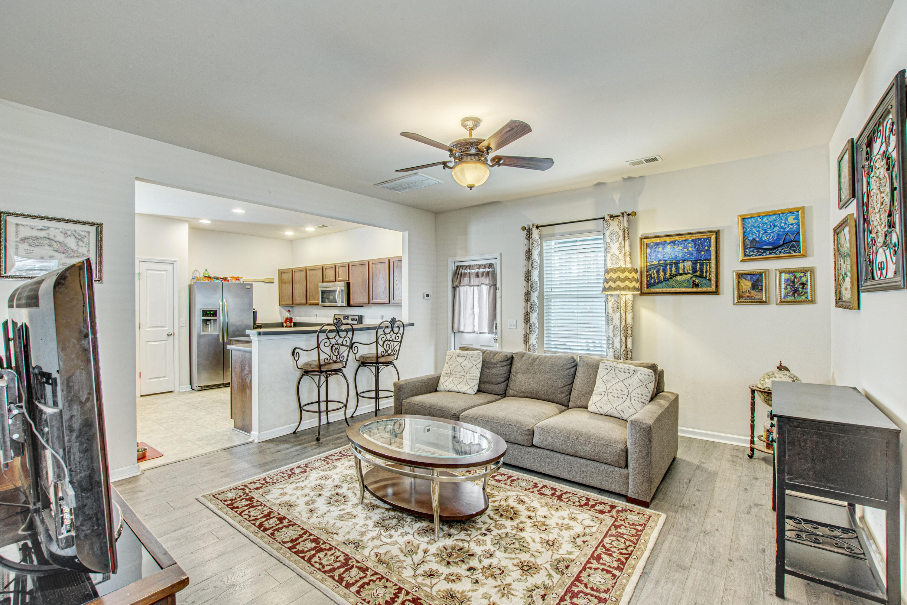 331 Iveson Road Summerville, SC 29486 - Photo 6 of 33 19