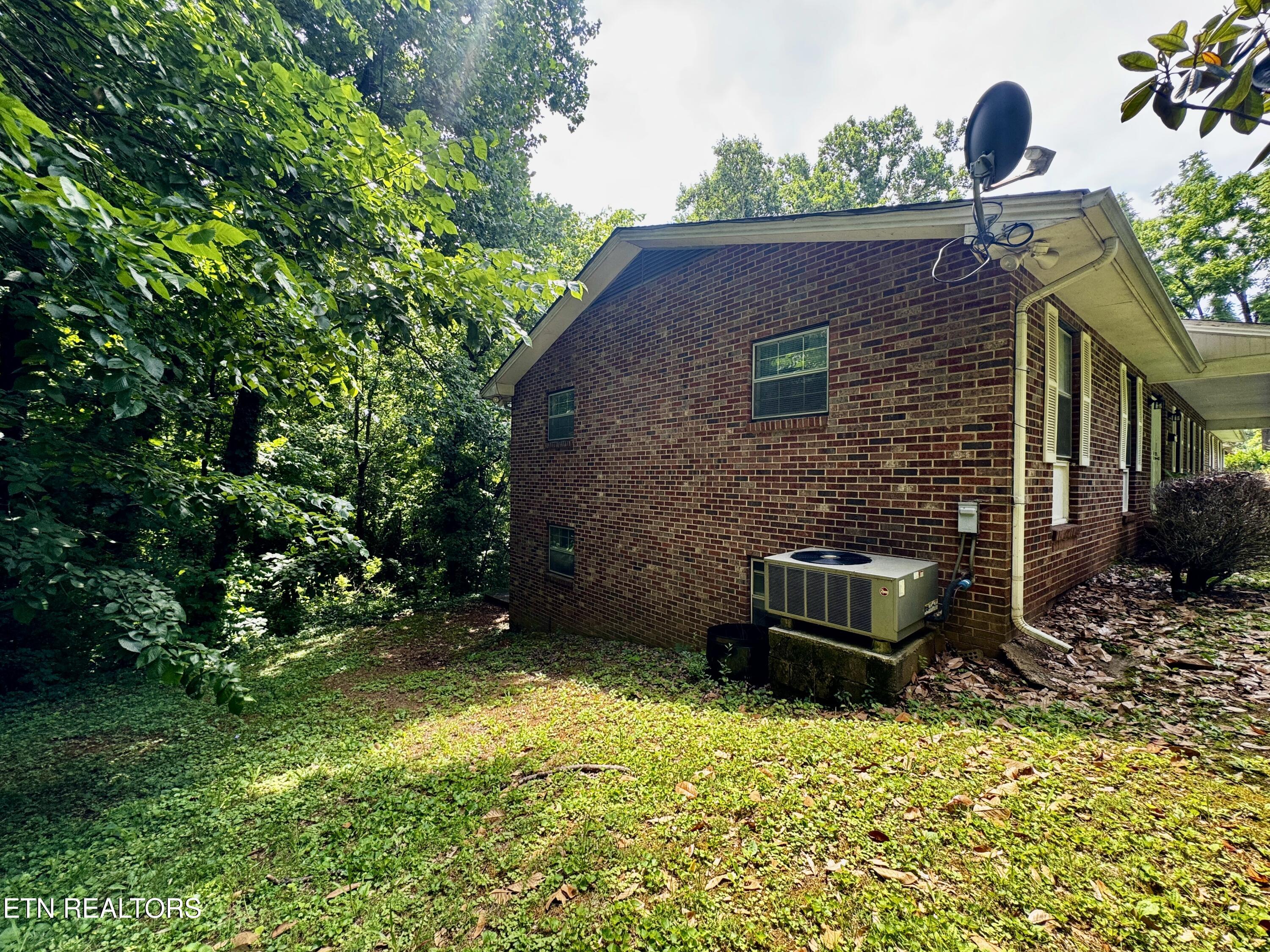 3610 Sprucewood Road Knoxville, TN 37921 - Photo 8 of 56 1-8