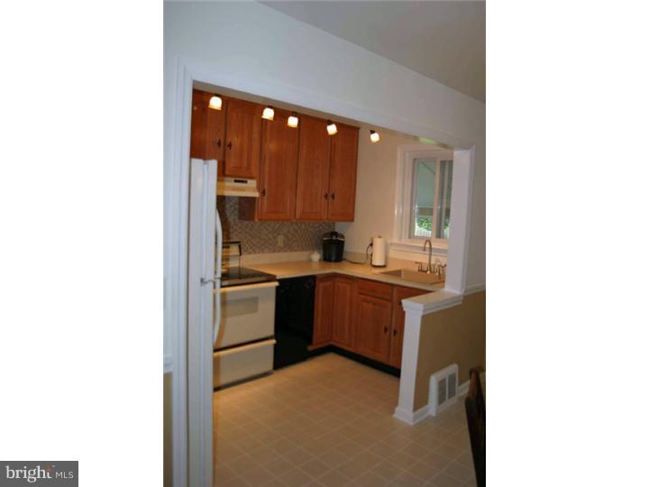 304 Clear Spring Road Lansdale, PA 19446 - Photo 5 of 10 Gallery Image 5