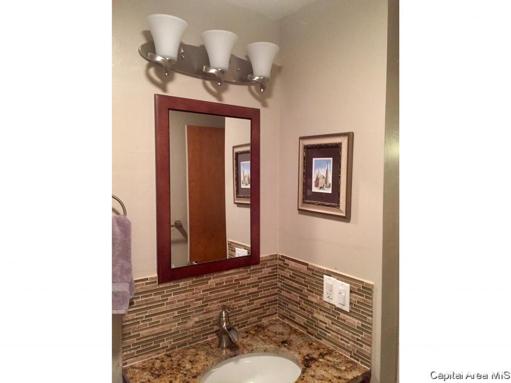 2606 Huntington Road Springfield, IL 62703 - Photo 6 of 26