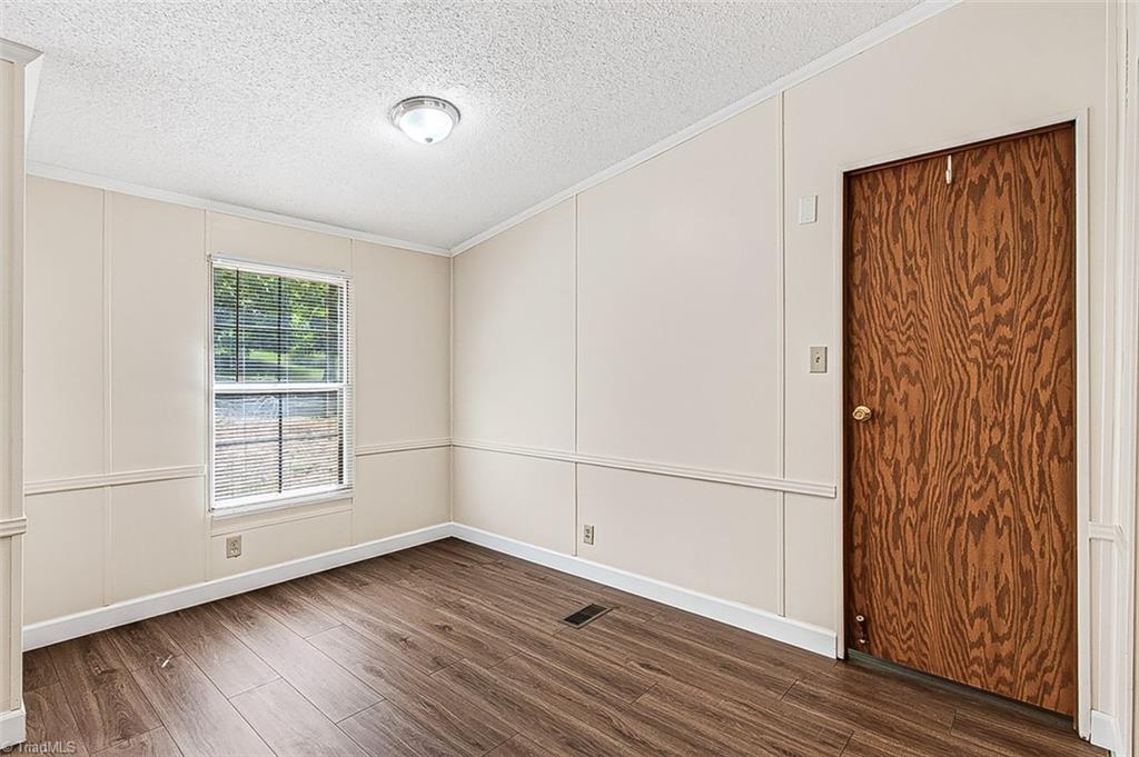 524 Silver Valley Road Lexington, NC 27292 - Photo 5 of 28 Gallery Image 5