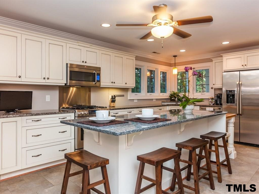 1612 Brooks Avenue Raleigh, NC 27607 - Photo 3 of 25 Kitchen