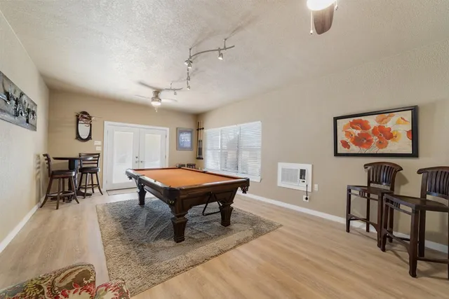 $998,600 | 667 Ranch Rim Drive West, Ingram, TX 78025