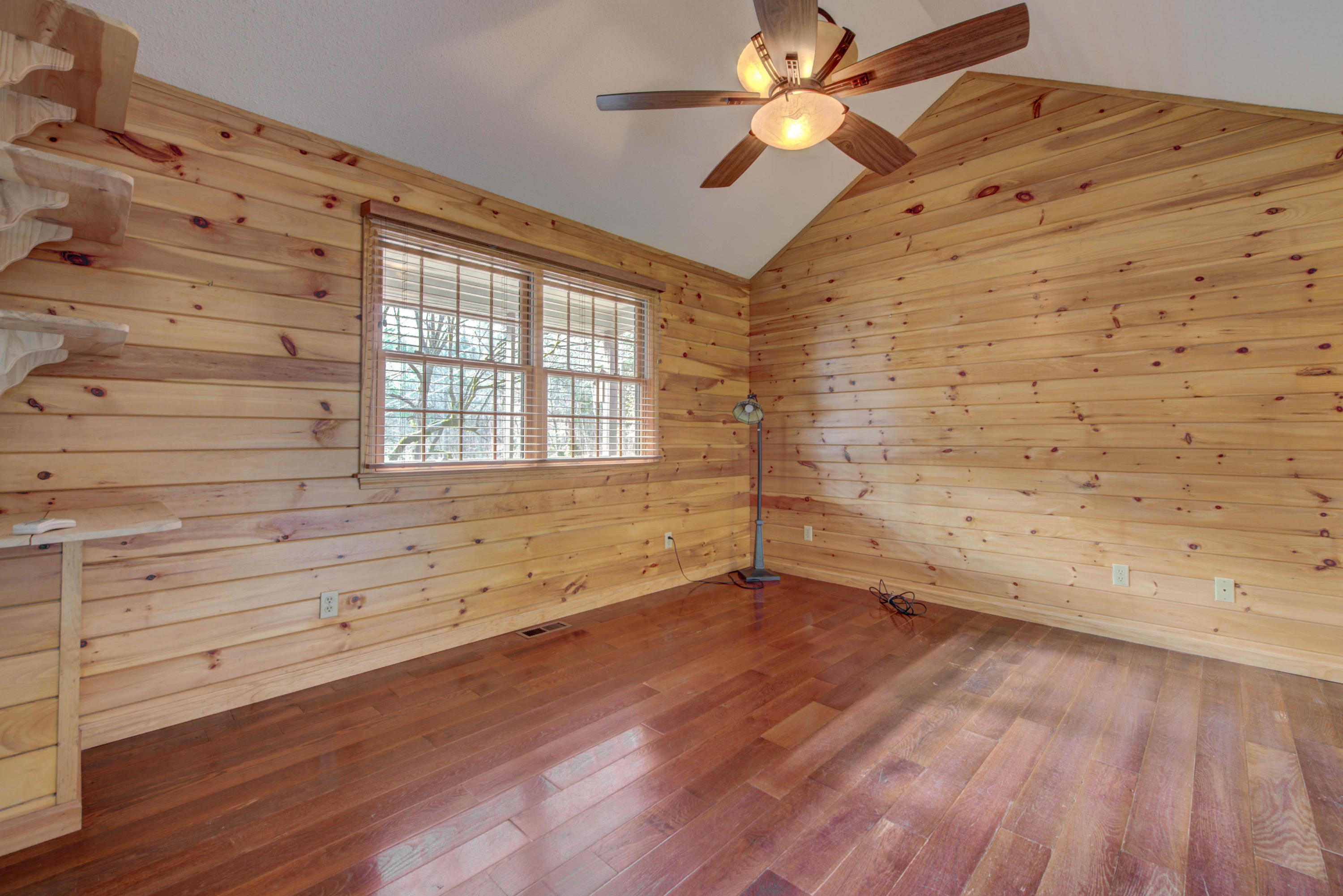 309 Laurel Road Townsend, TN 37882 - Photo 13 of 29 13