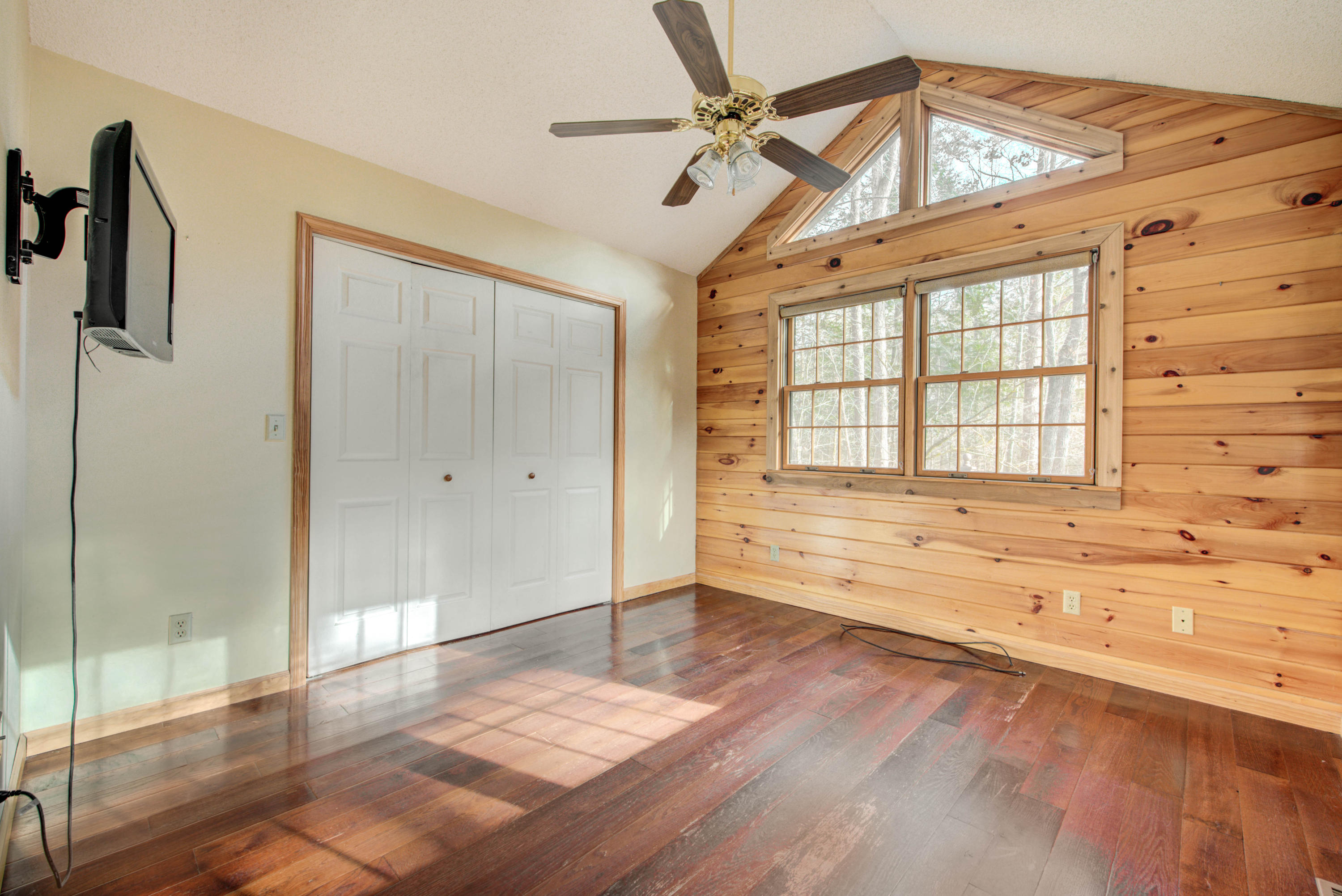 309 Laurel Road Townsend, TN 37882 - Photo 18 of 29 18