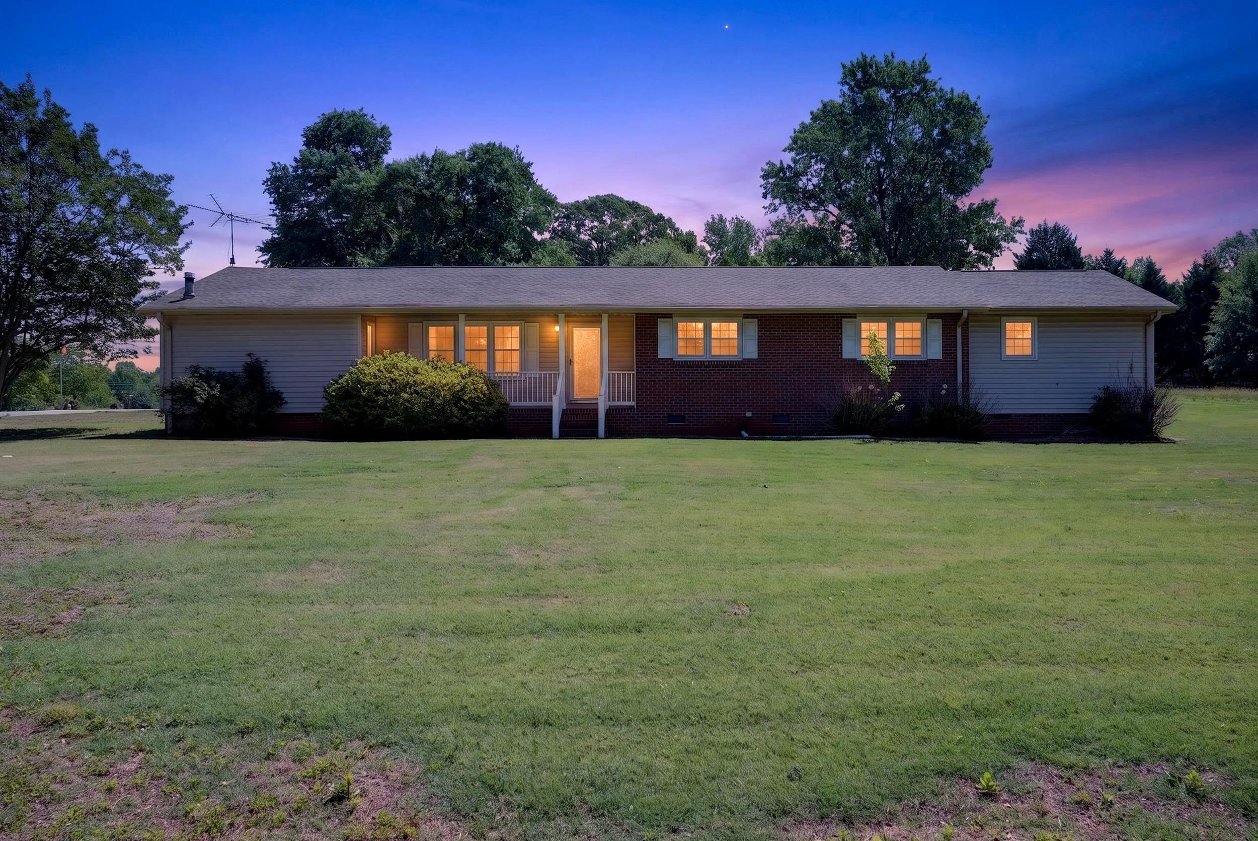 111 State Rd S-42-9220 Boiling Springs, SC 29316 - Photo 38 of 50 Gallery Image 38