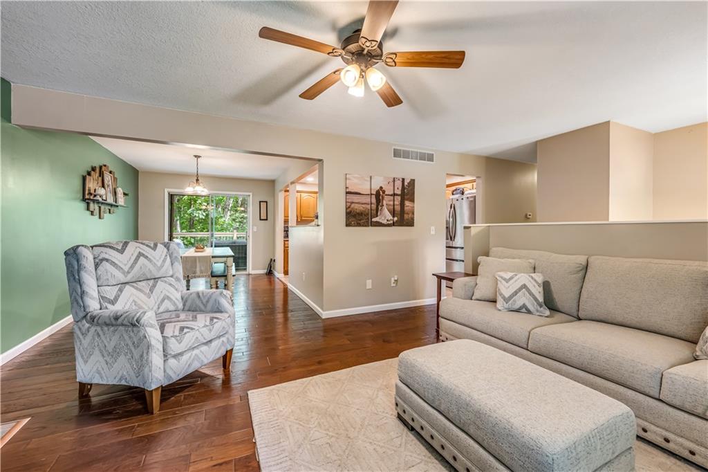 141 Southeast 611th Road Warrensburg, MO 64093 - Photo 7 of 80