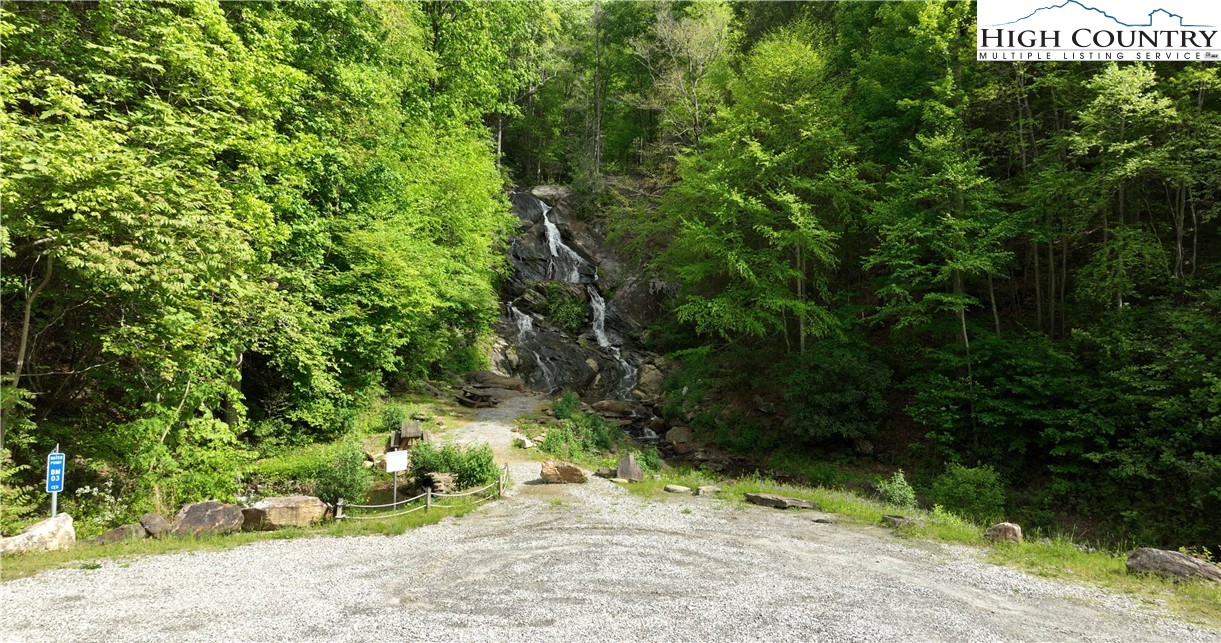 142 Fawn Lane Purlear, NC 28665 - Photo 38 of 49 a view of a pathway of a park
