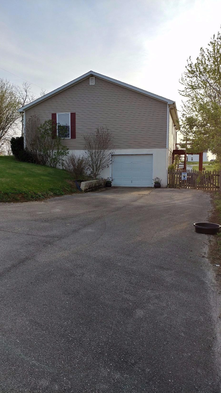 252 Whitlock Road Richmond, KY 40475 - Photo 2 of 19 Photo 2