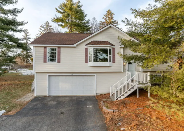 $625,000 | 79 Frost Street, Portland, ME 04102