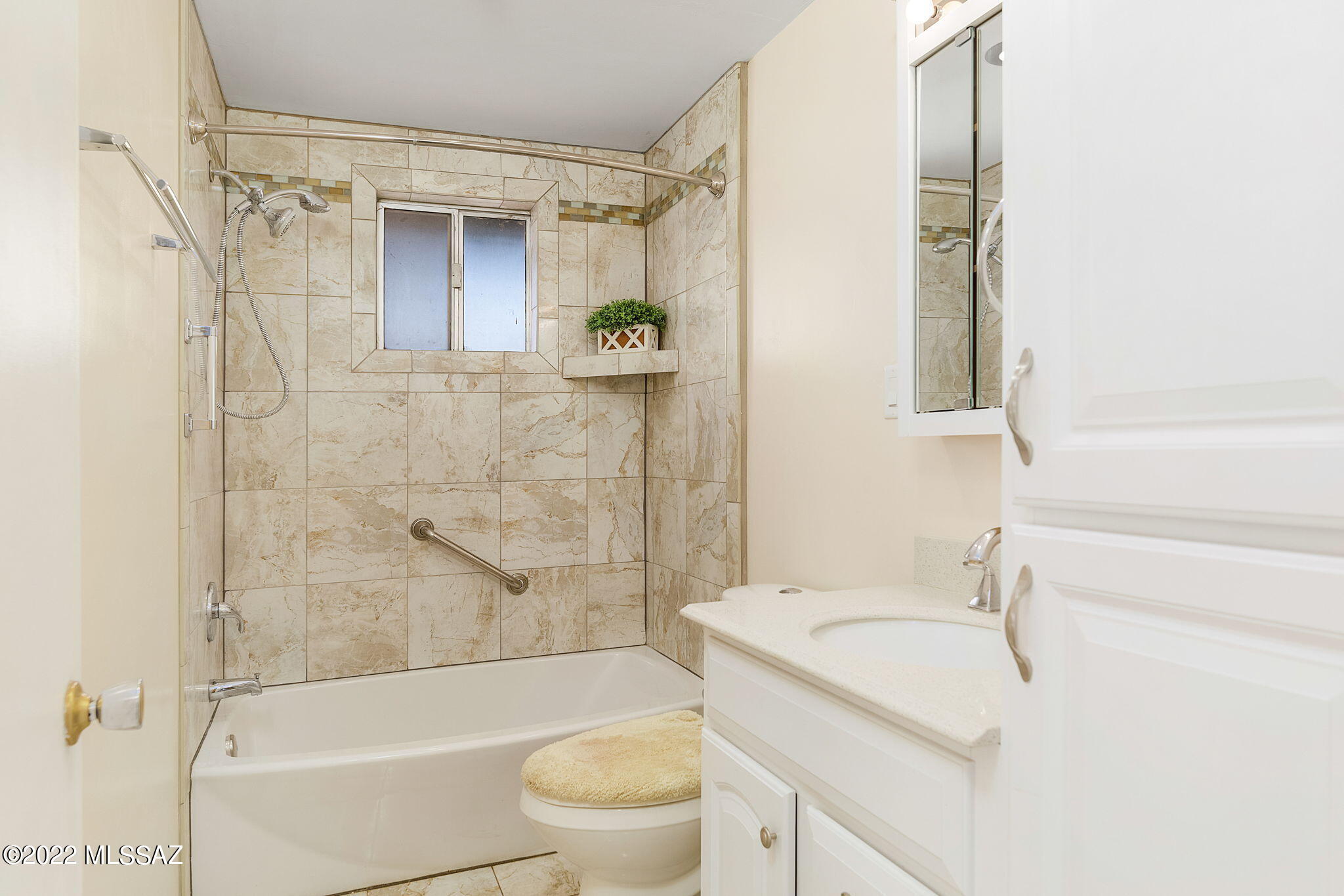 4043 North Pontatoc Road Tucson, AZ 85718 - Photo 14 of 42