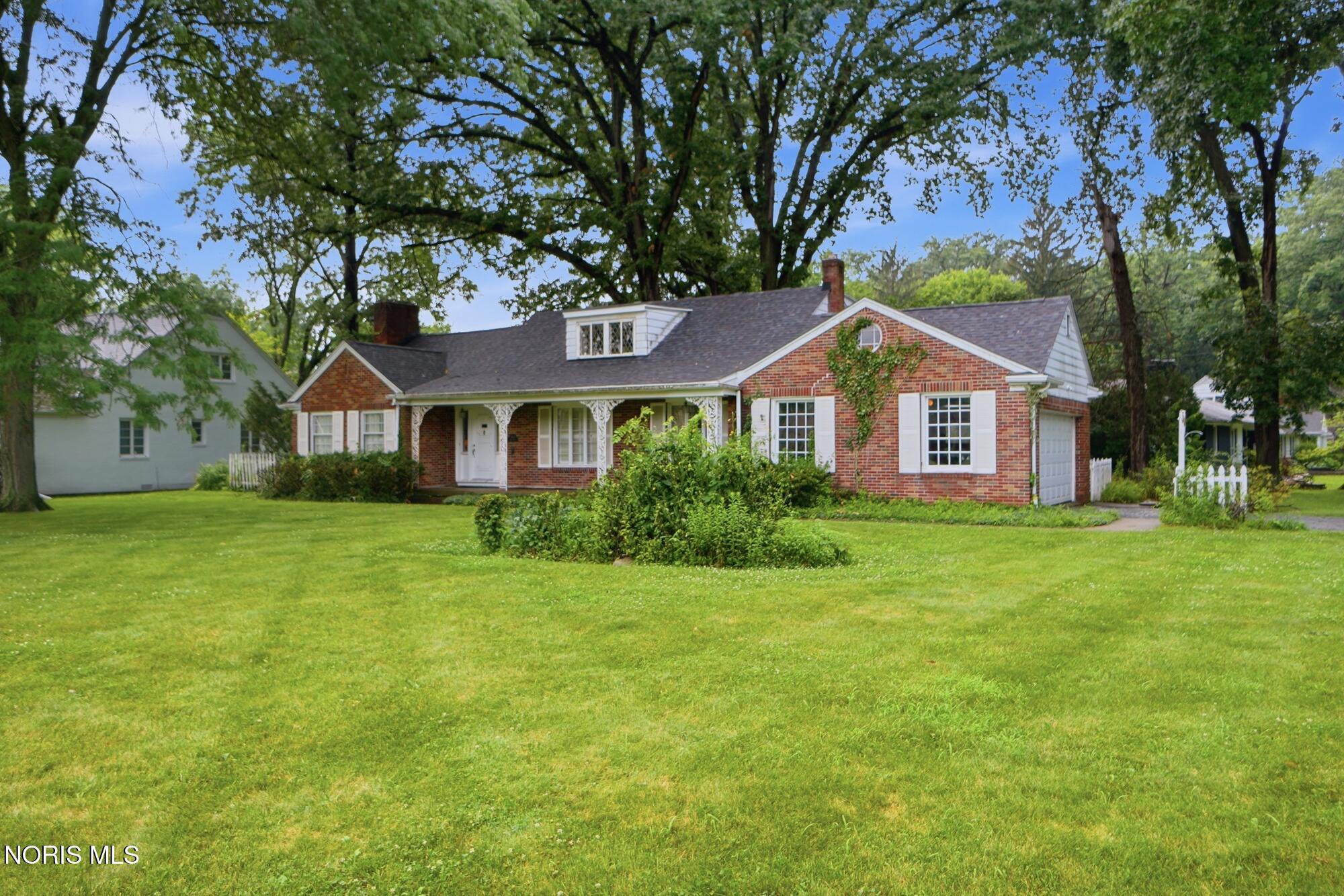 4524 River Road Toledo, OH 43614 - Photo 3 of 43 Gallery Image 3