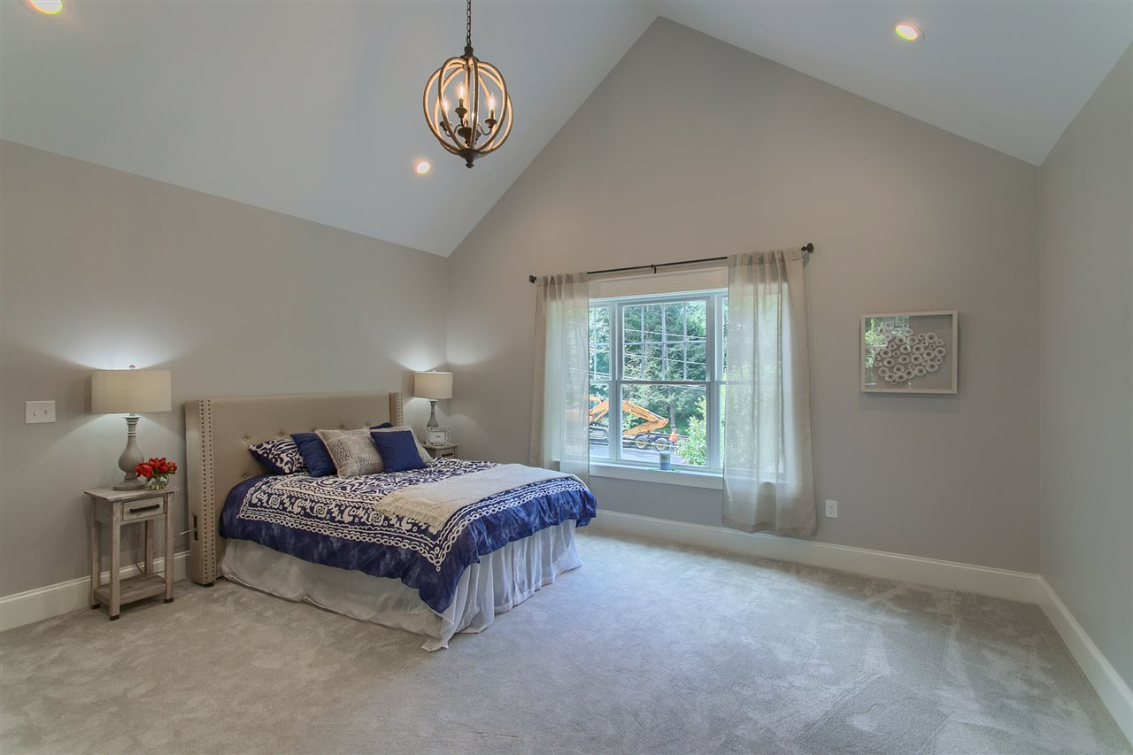 41 Horseshoe Road Windham, NH 03087 - Photo 20 of 38