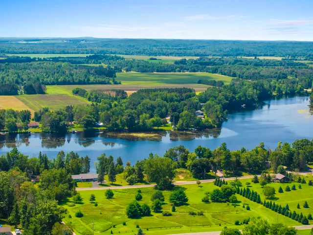 $105,900 | Jankowski Road, Unit 2, Crivitz, WI 54114