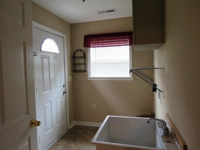 451 Campbell Road Ridgeville, SC 29472 - Photo 20 of 29 451laundry