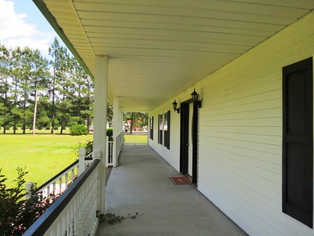 451 Campbell Road Ridgeville, SC 29472 - Photo 3 of 29 451 front porch