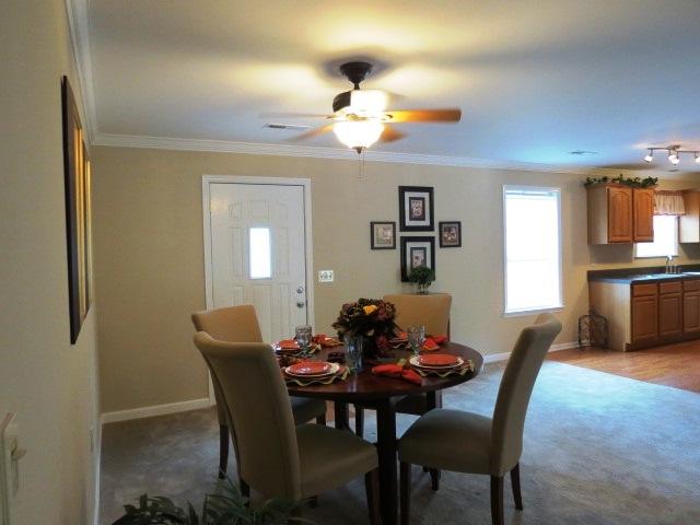 451 Campbell Road Ridgeville, SC 29472 - Photo 8 of 29 451 dining