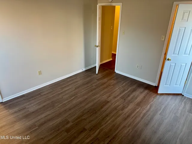 $1,395 | 6050 Somerset Drive, Horn Lake, MS 38637