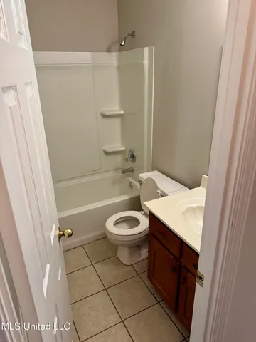 $1,395 | 6050 Somerset Drive, Horn Lake, MS 38637