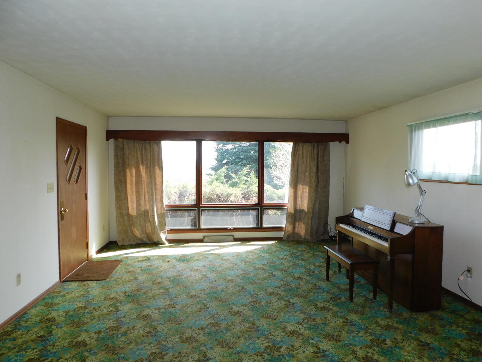3528 South Pipestone Road Sodus, MI 49126 - Photo 12 of 42 DSCN7363