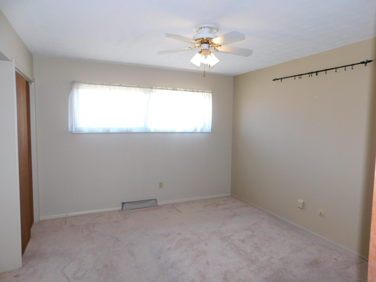 3528 South Pipestone Road Sodus, MI 49126 - Photo 19 of 42 DSCN7316