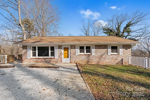 $343,000 | 2338 Greater Druid Hills Boulevard, Hendersonville, NC 28791