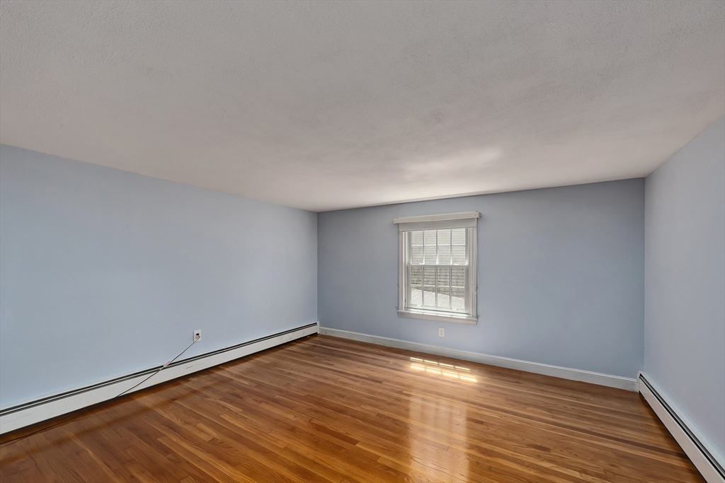 76 Parsonage Lane Topsfield, MA 01983 - Photo 20 of 35