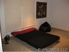 400 Rigsby Road Marshall, NC 28753 - Photo 4 of 12 Gallery Image 4