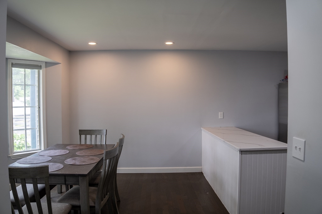 104 Johnson Road, Unit 1105 Chicopee, MA 01022 - Photo 8 of 21