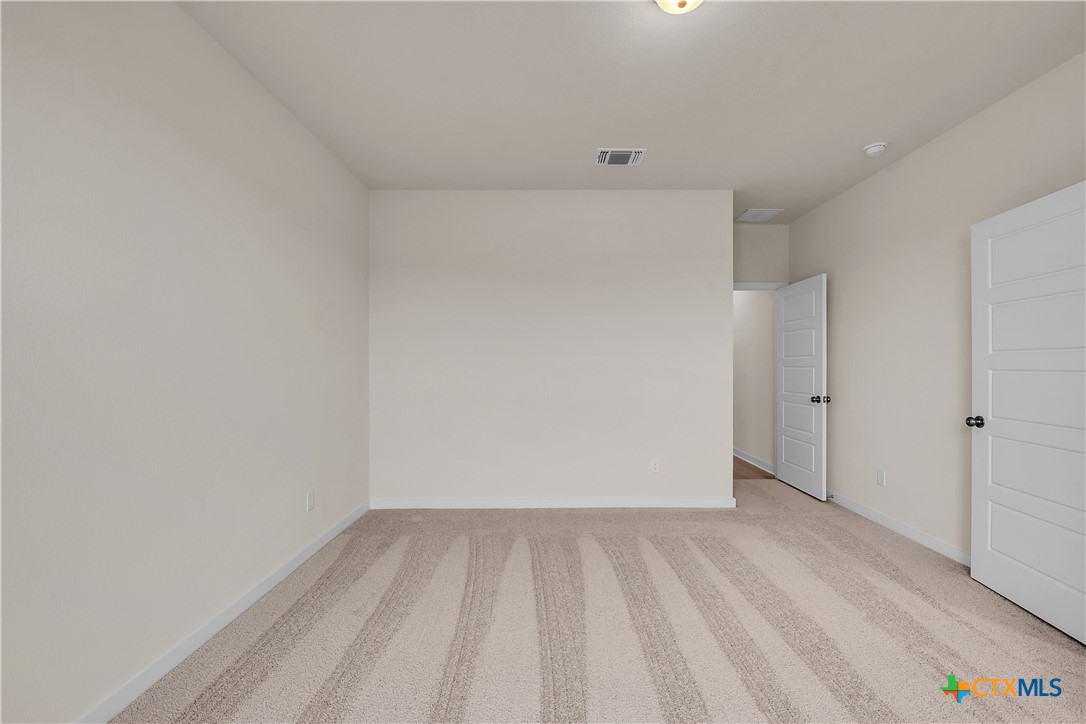 417 University Avenue Troy, TX 76579 - Photo 12 of 30 a view of room