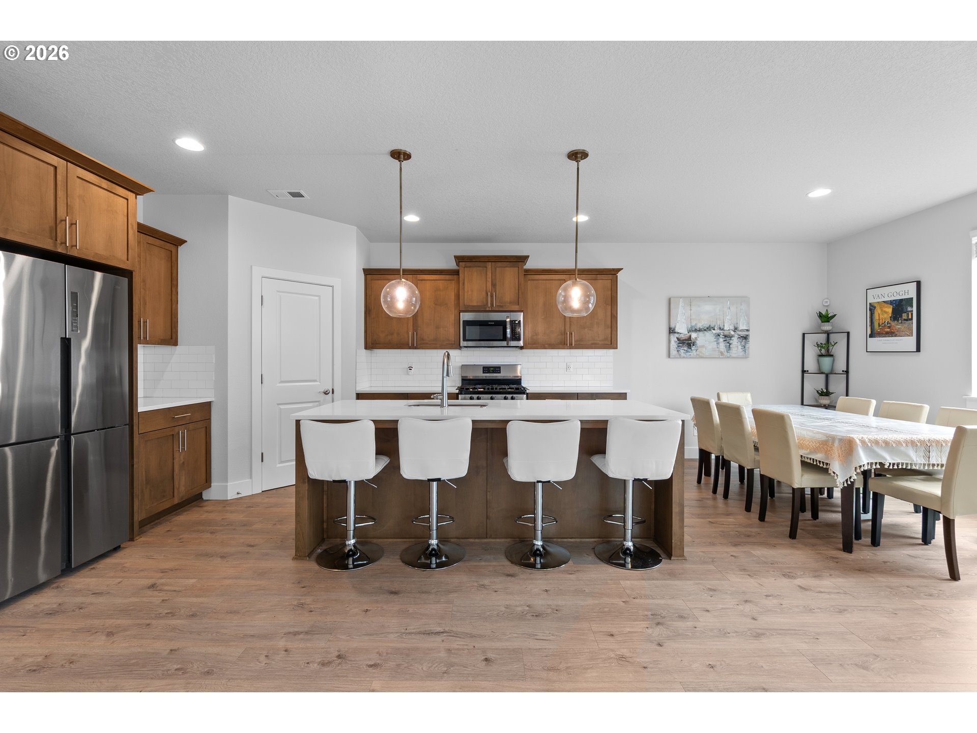 652 Southwest 49th Street Gresham, OR 97080 - Photo 14 of 46 Kitchen