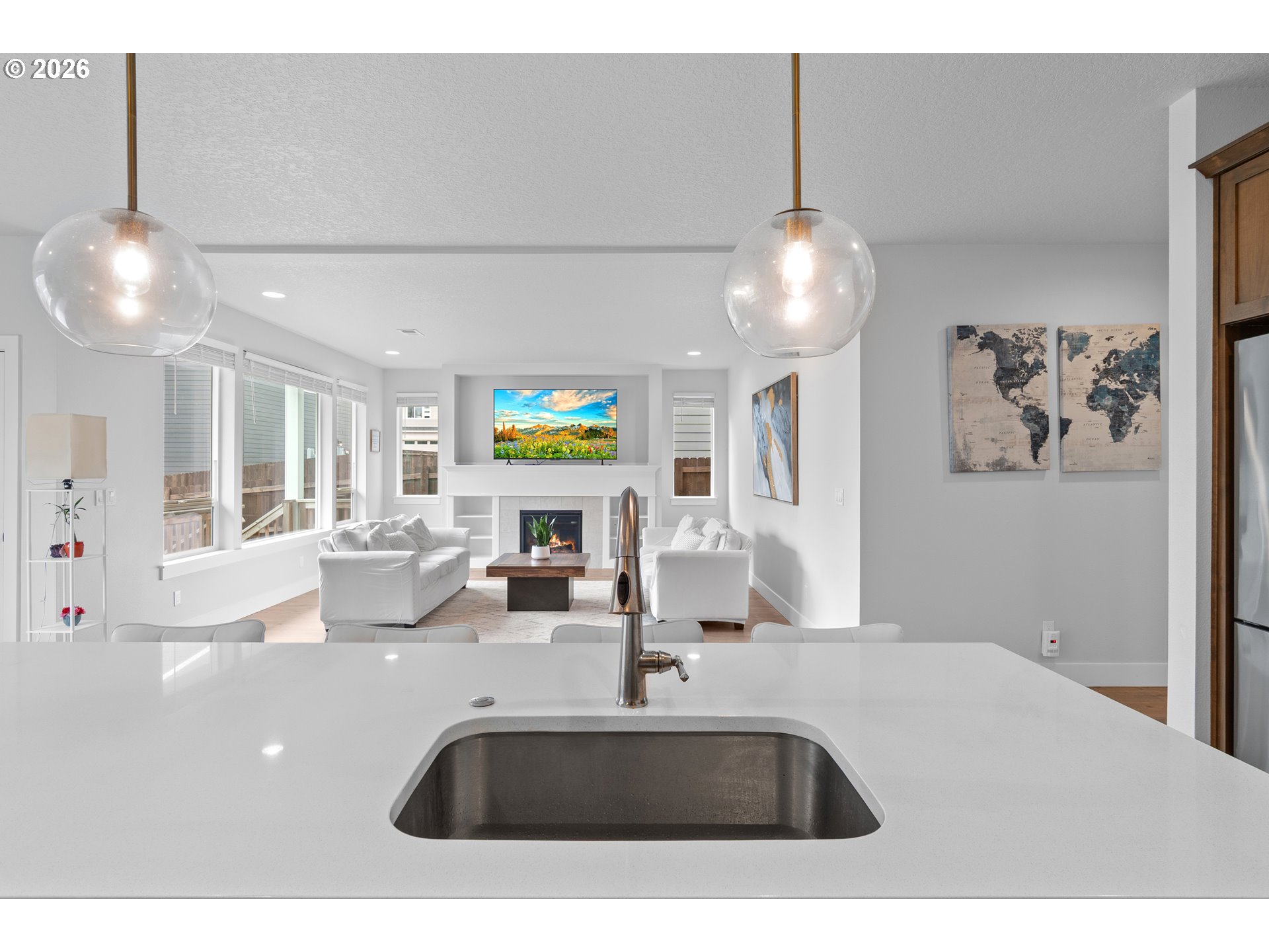 652 Southwest 49th Street Gresham, OR 97080 - Photo 18 of 46 Kitchen