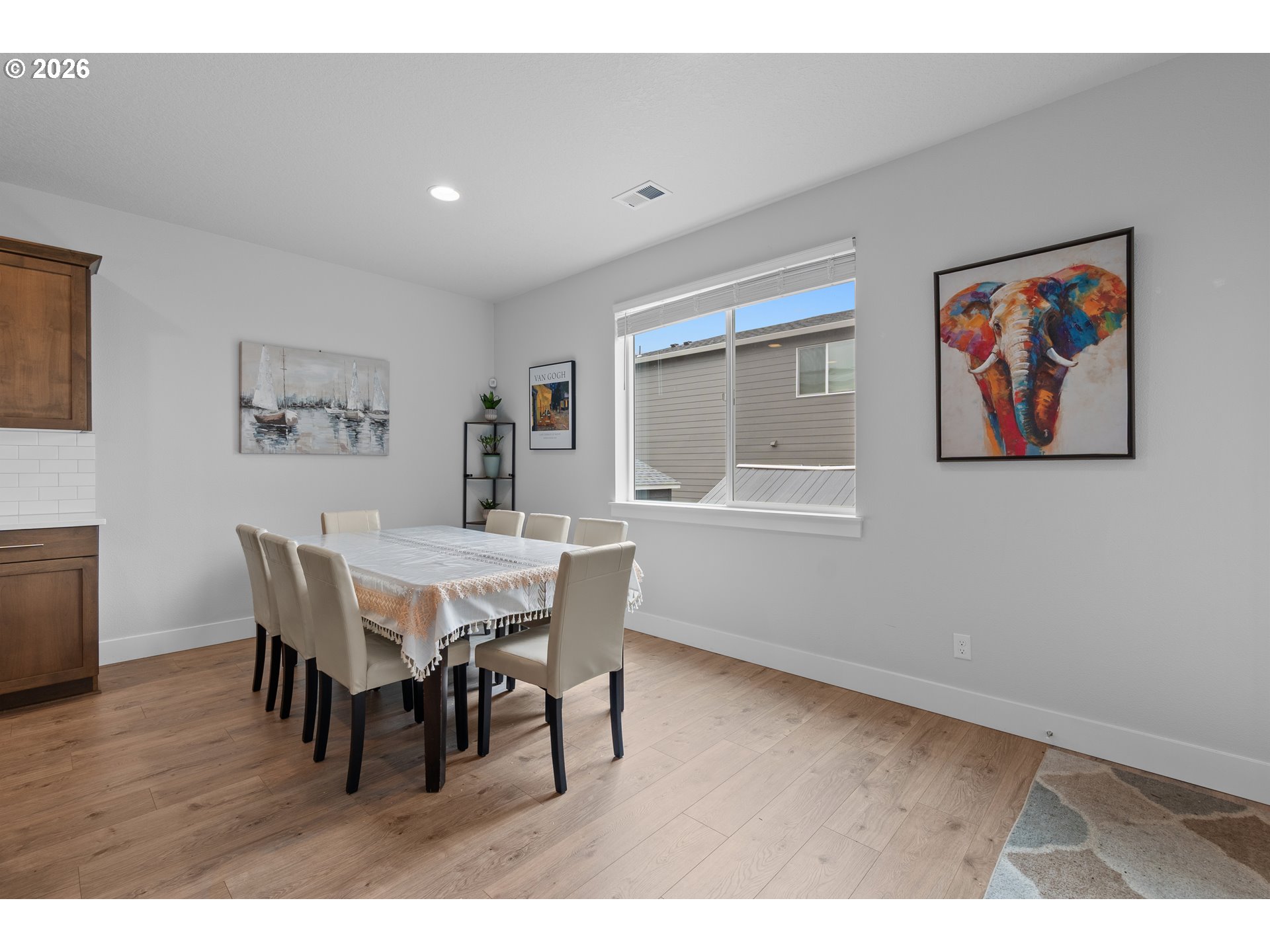 652 Southwest 49th Street Gresham, OR 97080 - Photo 20 of 46 Dining Room
