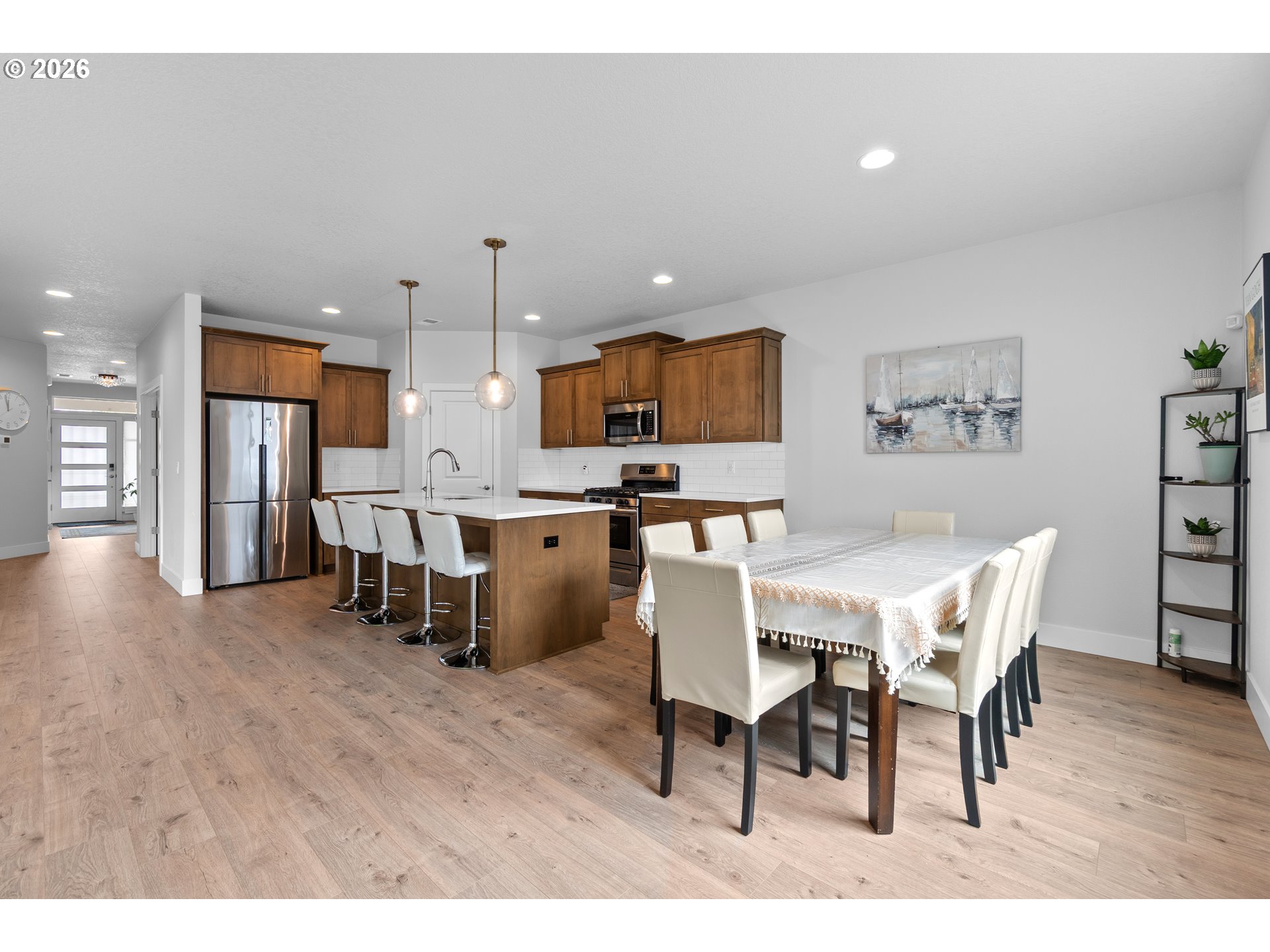 652 Southwest 49th Street Gresham, OR 97080 - Photo 21 of 46 Dining Room