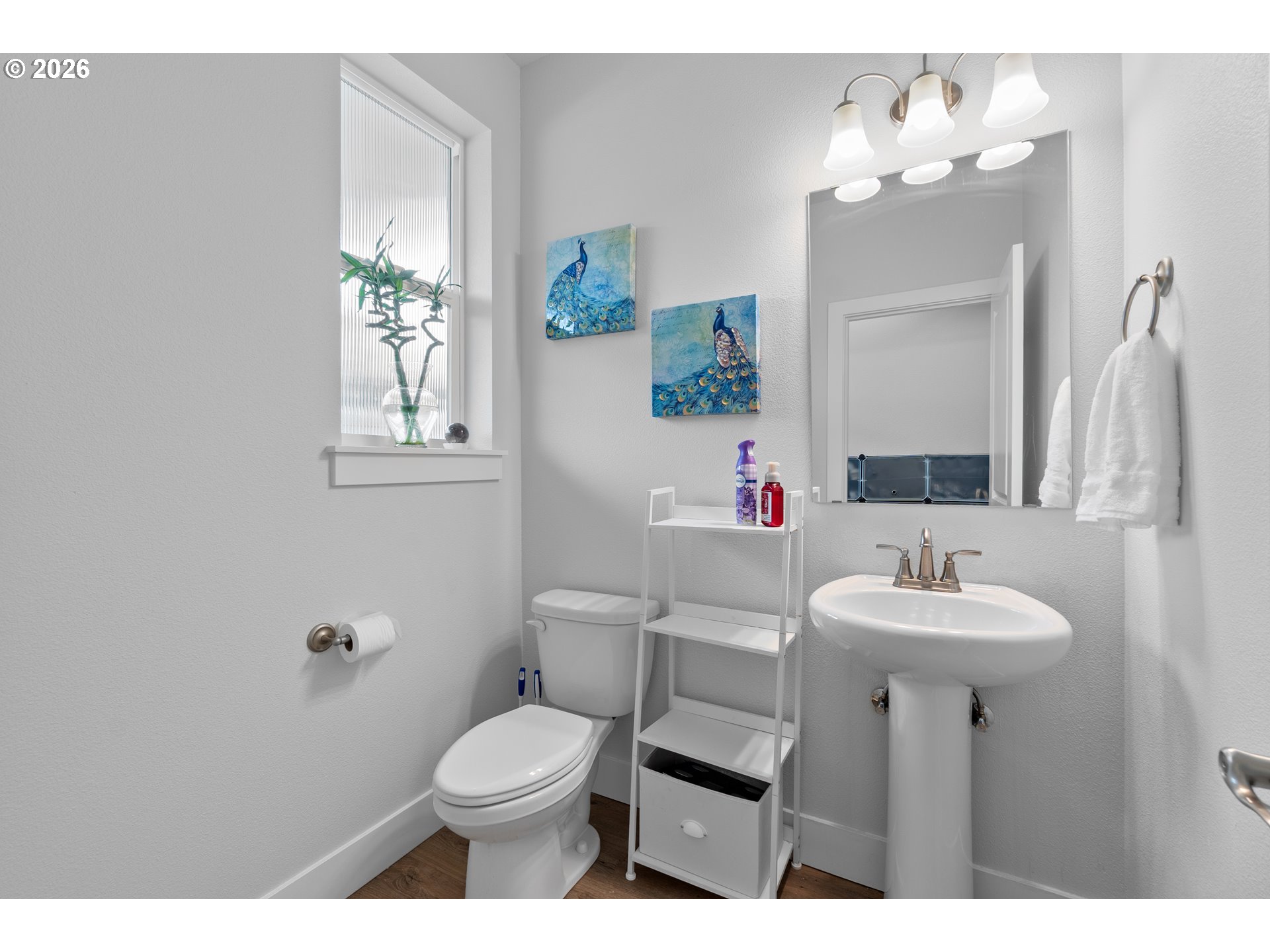 652 Southwest 49th Street Gresham, OR 97080 - Photo 27 of 46 Bathroom