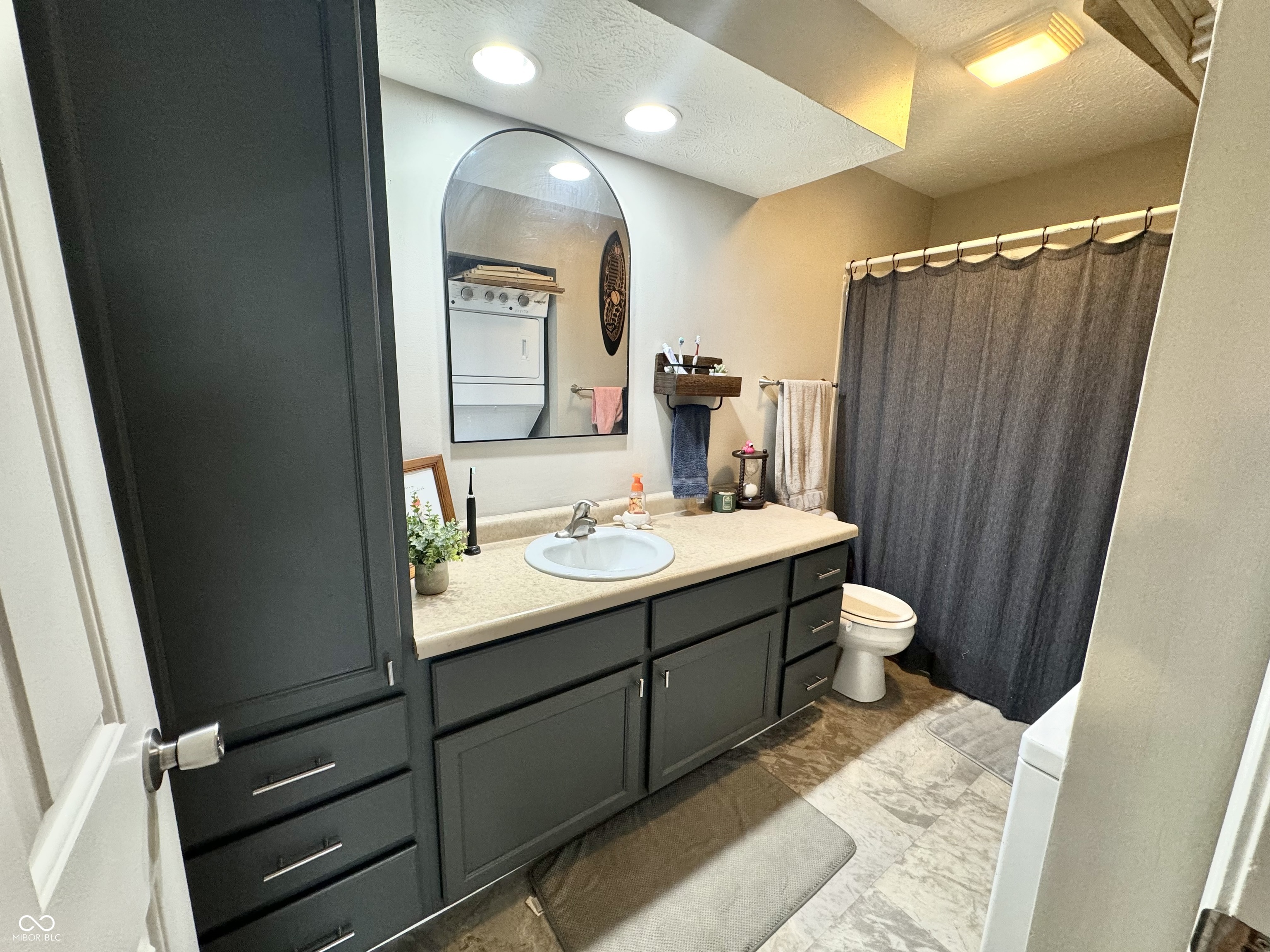 2889 Eagles Crest Circle Indianapolis, IN 46214 - Photo 4 of 15