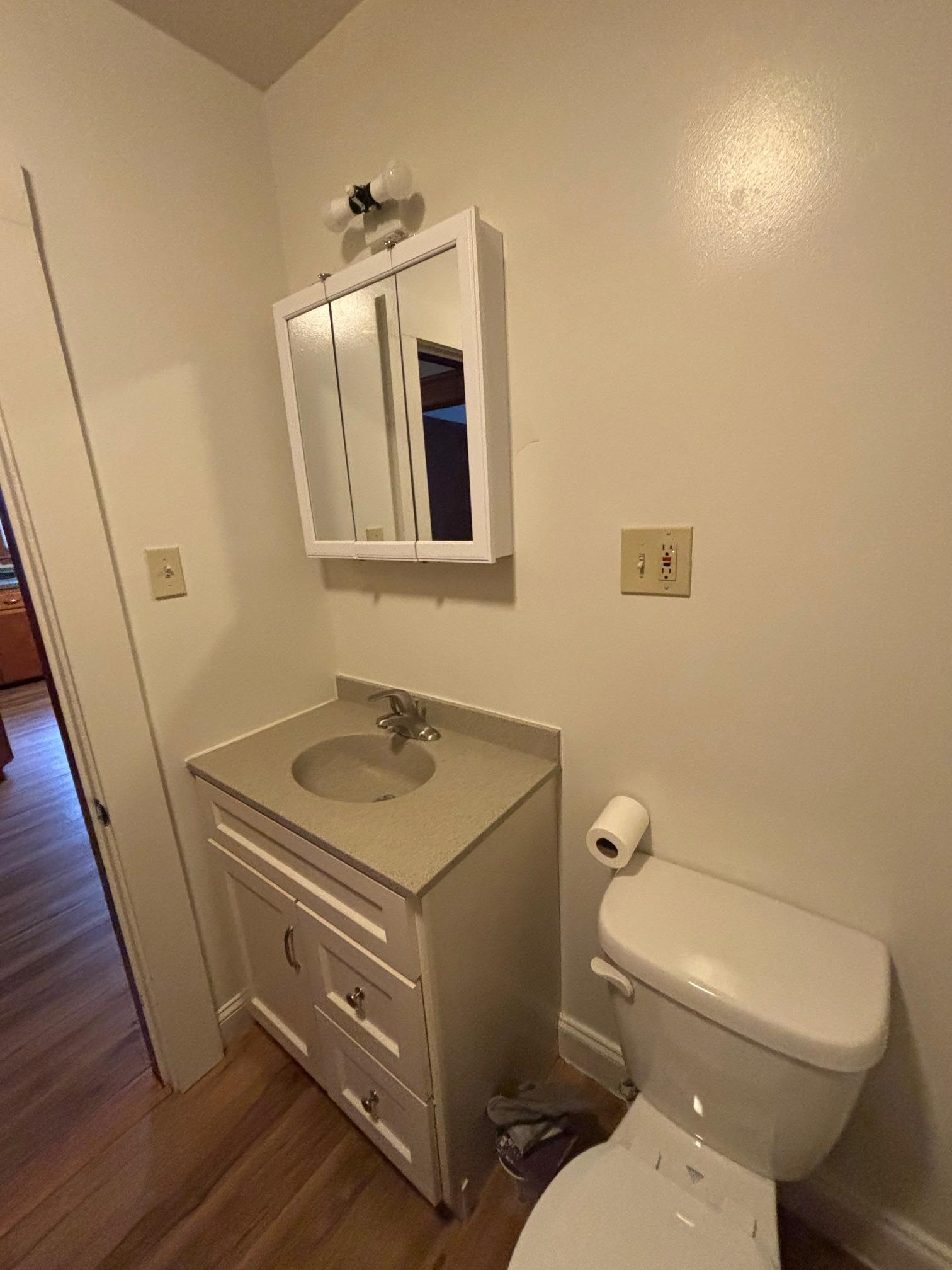 84 Bowers Street Nashua, NH 03060 - Photo 21 of 47