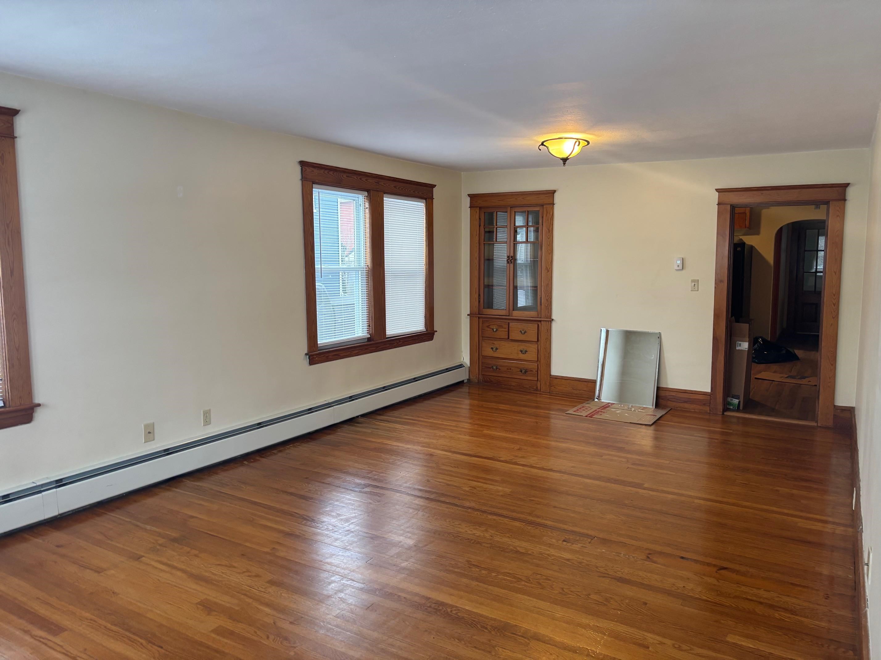 84 Bowers Street Nashua, NH 03060 - Photo 10 of 47